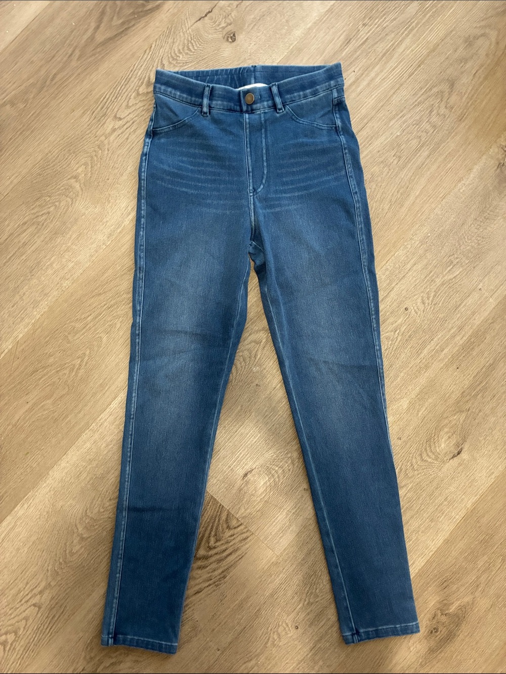 NWOT Rae Mode Skinny Stretch Jeans in Medium Blue